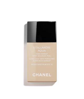 Chanel + Vitalumière Aqua Ultra-Light Skin Perfecting Sunscreen Makeup Broad Spectrum Spf 15 Hybrid Fluid Foundation