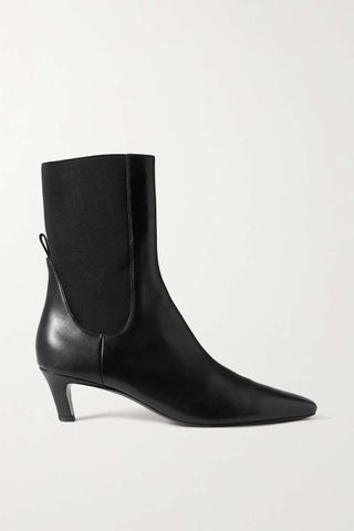 Toteme + The Mid Heel Leather Ankle Boots in Black