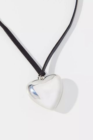 Urban Outfitters + Valentina Corded Heart Necklace