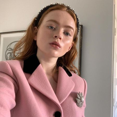 sadie-sink-beauty-interview-308585-1690564493162-square