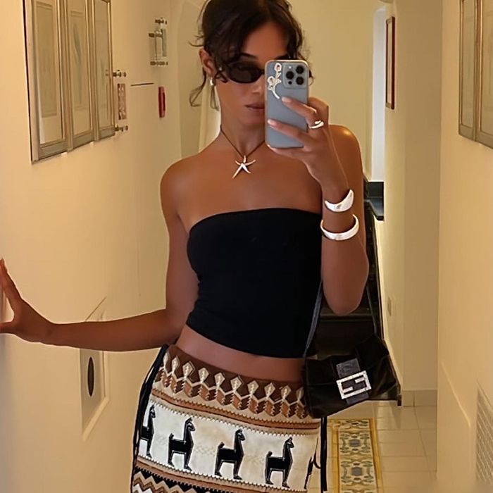 Celebrity-Style Vacation Outfit Ideas