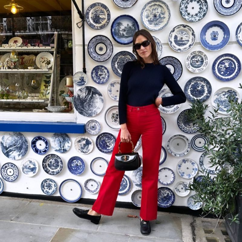 Alexa Chung's Red Jeans Outfit Is So Easy to Copy