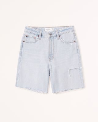 Abercrombie and Fitch + High Rise 7 Inch Dad Short