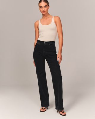 Abercrombie 
Fitch + High Rise 90s Relaxed Jean