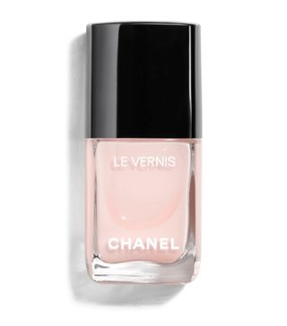Chanel + Le Vernis Longwear Nail Colour in Ballerina 111