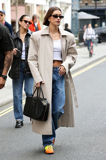 10 Casual Outfits Hailey Bieber and Sofia Richie Wear | Who What Wear