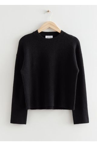 H&M + Relaxed Fit Knitted Jumper in Black