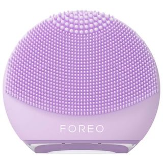 Foreo + Luna 4 Go Facial Cleansing & Massaging Device