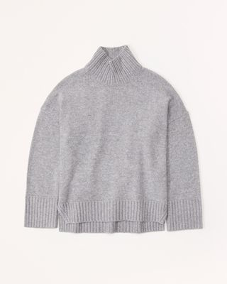 Abercrombie & Fitch + Tuckable Easy Turtleneck Sweater