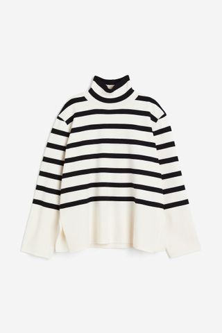 H&M + Turtleneck Jumper in Cream/ Striped