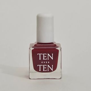 Tenoverten + Nail Color in Carmine