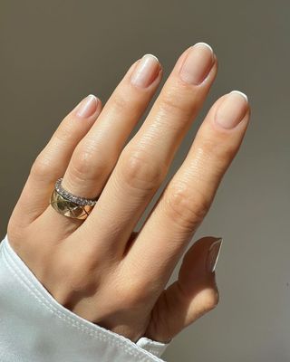 french-tip-nails-309195-1693479430043-main