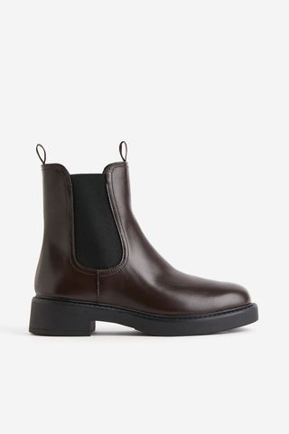 H&M + Chelsea Boots in Dark Brown