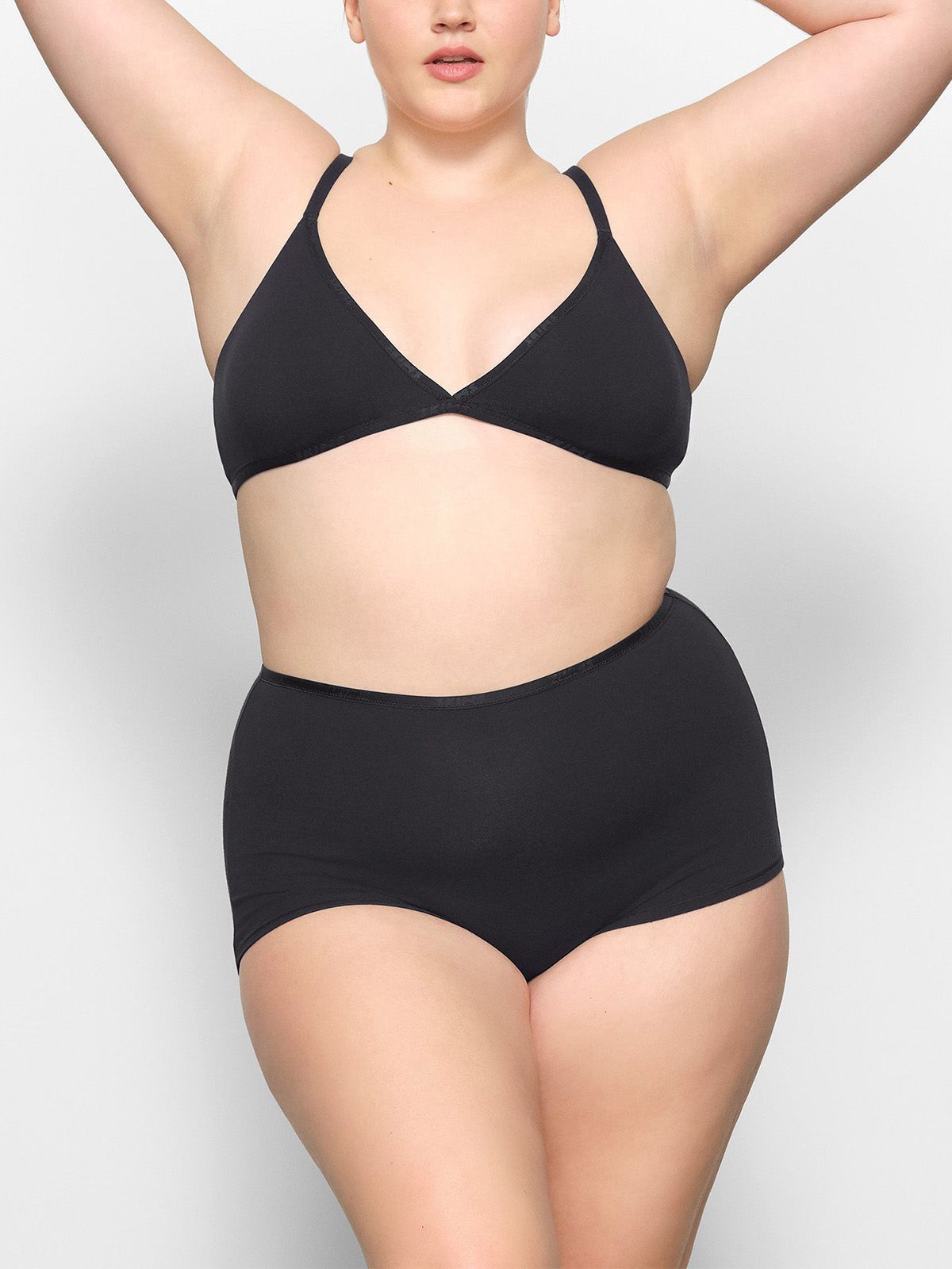 Olivia Wilde Just Made Hot Pants Look Shockingly Wearable Who What Wear