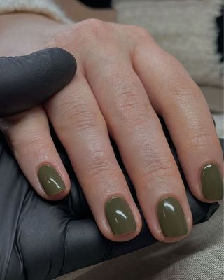 olive-green-nails-309398-1694600083657-main