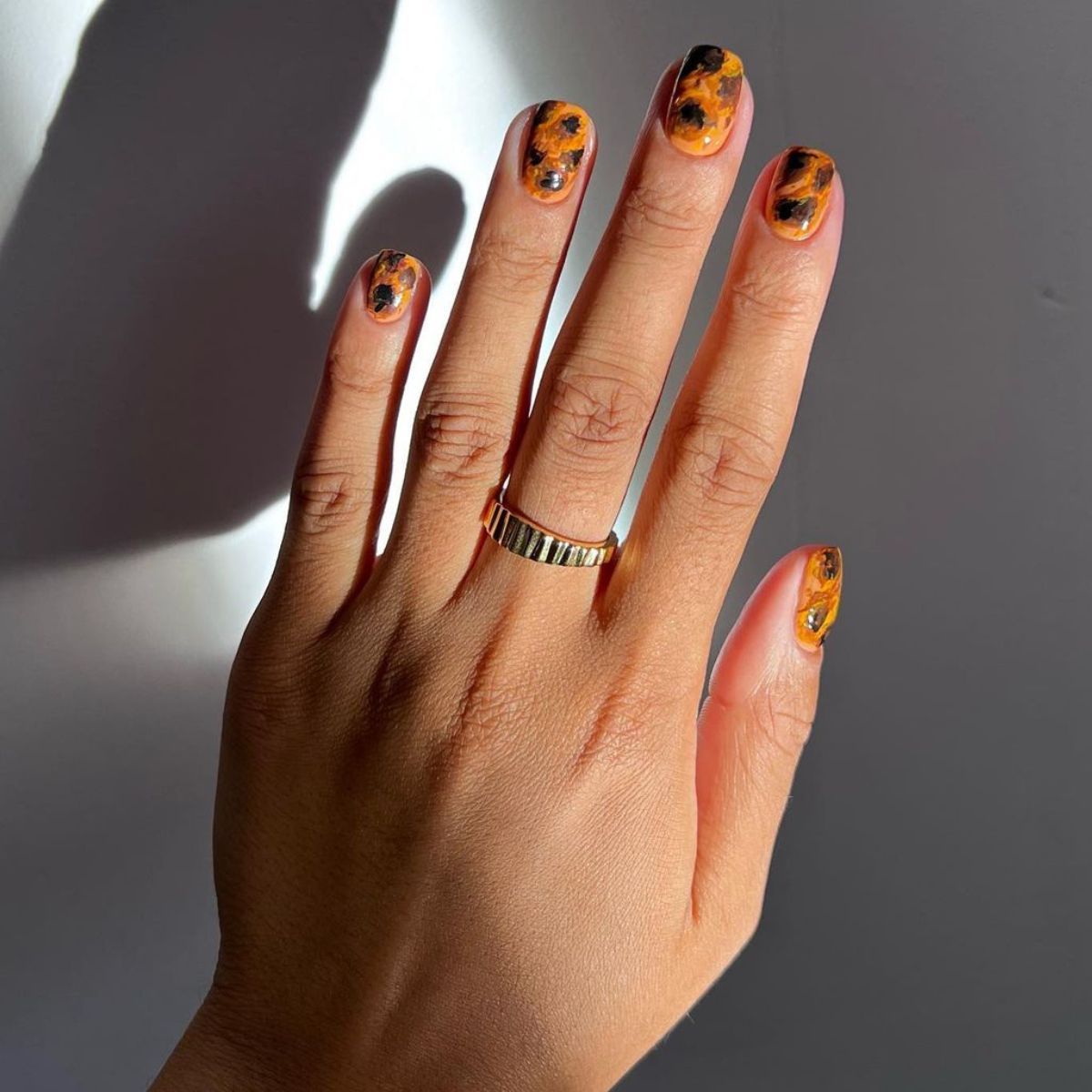 I’m A Beauty Editor—These Are the 5 Nail Print Trends