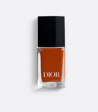 Dior + Dior Vernis in 849 Rouge Cinéma