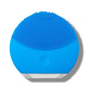 FOREO + Luna Mini 2 Dual-Sided Face Brush