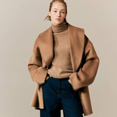 hm-oversized-wool-blend-coat-309592-1695291835310-square