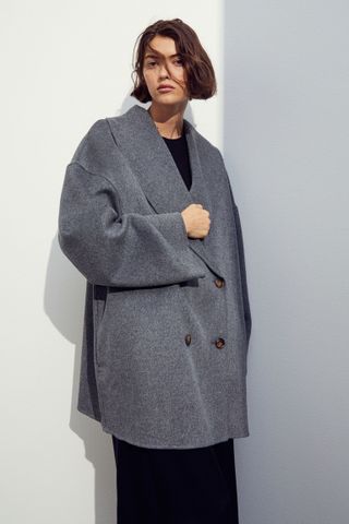 hm-oversized-wool-blend-coat-309592-1695311107730-image