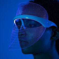 light-therapy-for-acne-309644-1695674675189-square