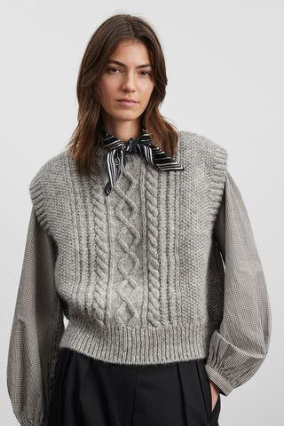 Skall Studio + Tilia Vest in Light Grey