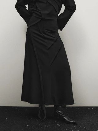 Massimo Dutti + Long Black Skirt With Seams