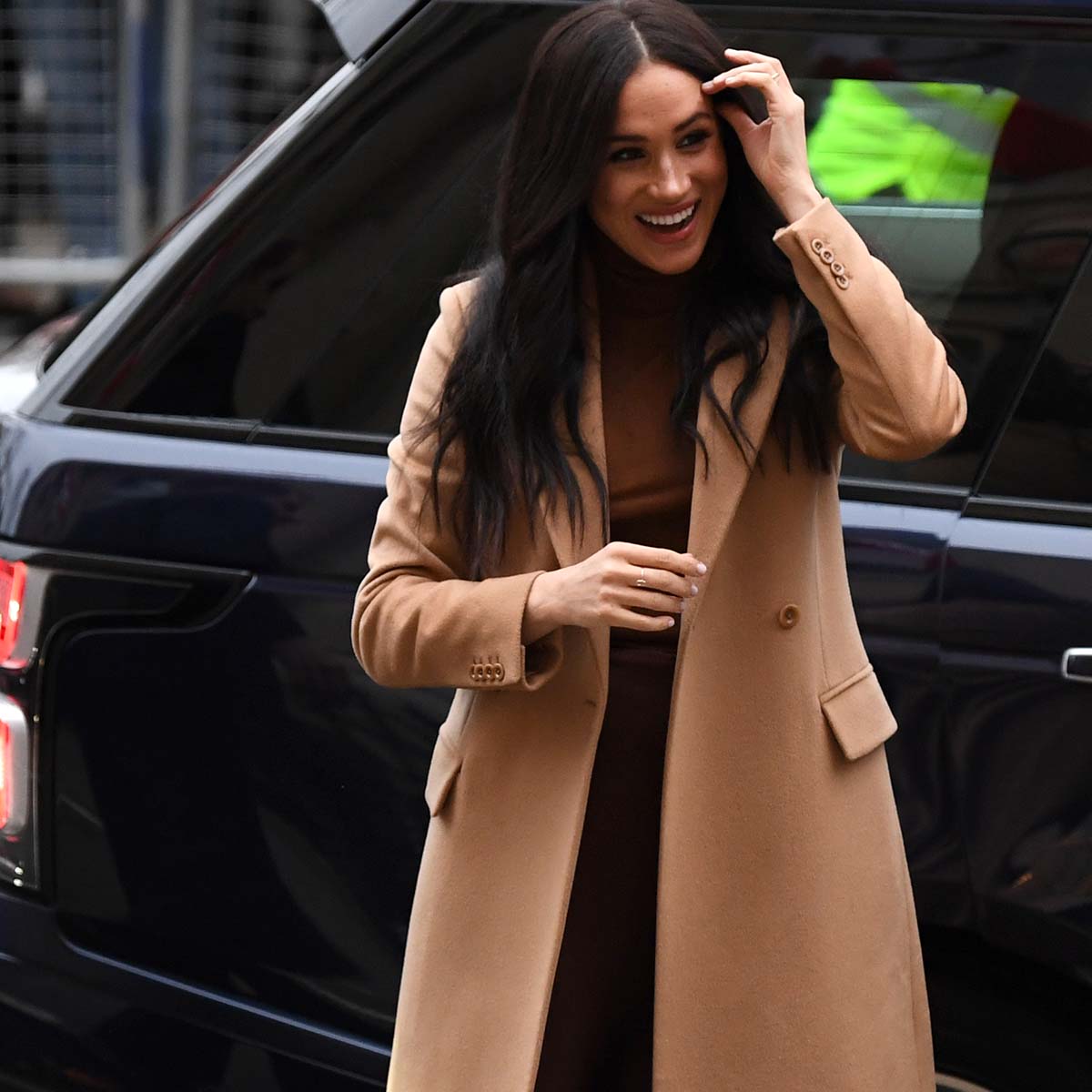 Meghan markle coats hot sale for less