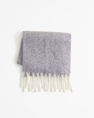 Abercrombie & Fitch + Chunky Scarf