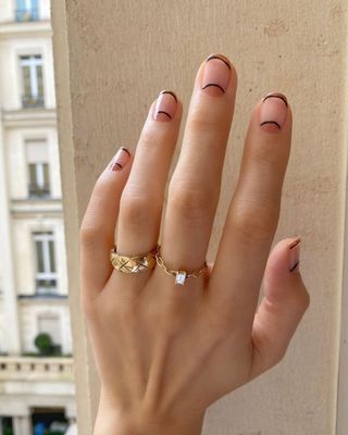 brown-french-tip-nails-309880-1696501515141-main
