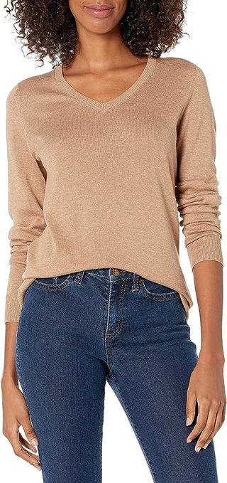 Amazon Essentials + Classic-Fit Lightweight Long-Sleeve V-Neck Sweater