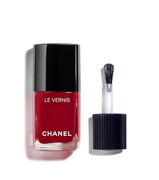 Chanel + Le Vernis Nail Colour, 153 Pompier