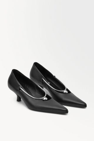 COS + The Sphere Point-Toe Pumps