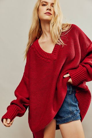 Free People + Alli V-Neck Sweater in Red Scooter