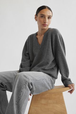 Almina Concept + Wool V- Neck Sweater