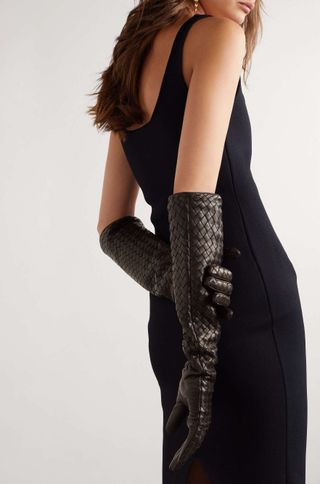 Bottega Veneta + Intrecciato Leather Gloves