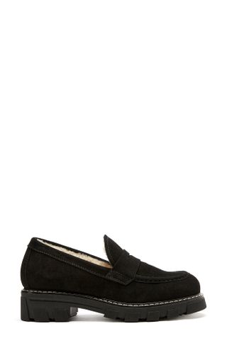 La Canadienne + Darcy Genuine Shearling Lined Loafer