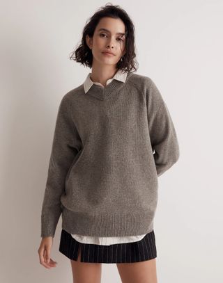 Madewell + (Re)generative Wool V-Neck Sweater