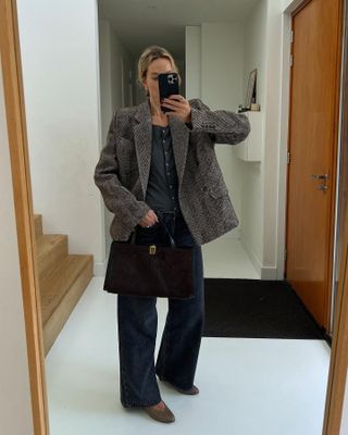 phoebe-philo-instagram-outfits-310430-1699312852809-image