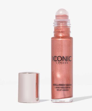 ICONIC London + Rollaway Glow Liquid Highlighter in Rose Potion