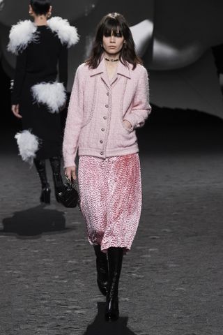 chanel-winter-outfits-310615-1700101883588-image