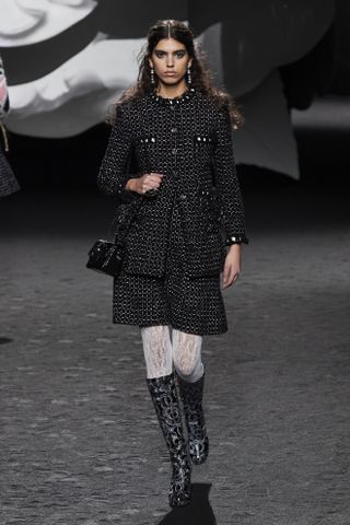 chanel-winter-outfits-310615-1700156352366-image