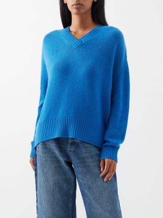 Allude + V-Neck Cashmere Oversized Sweater