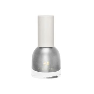 H&M + Nail Polish in Space Race