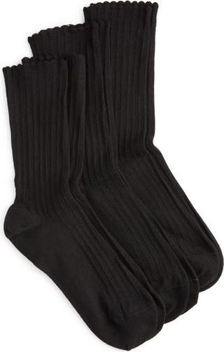 Hue + 3-Pack Scalloped Pointelle Crew Socks