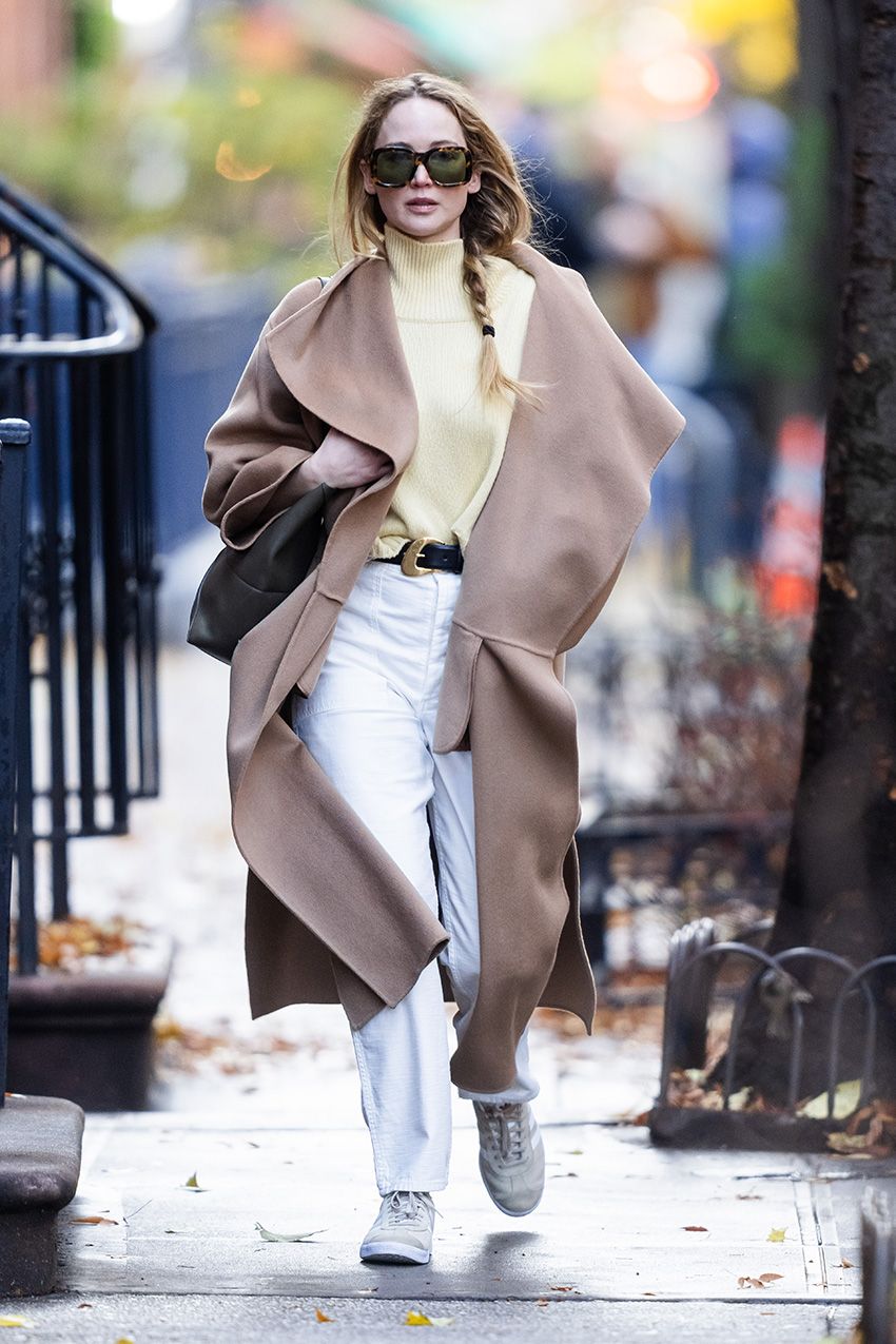 Jennifer Lawrence Wore Toteme's Camel It Coat | Who What Wear