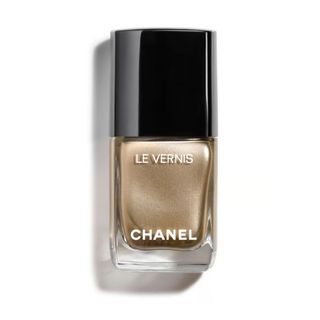 Chanel + Le Vernis Nail Colour in Tuxedo