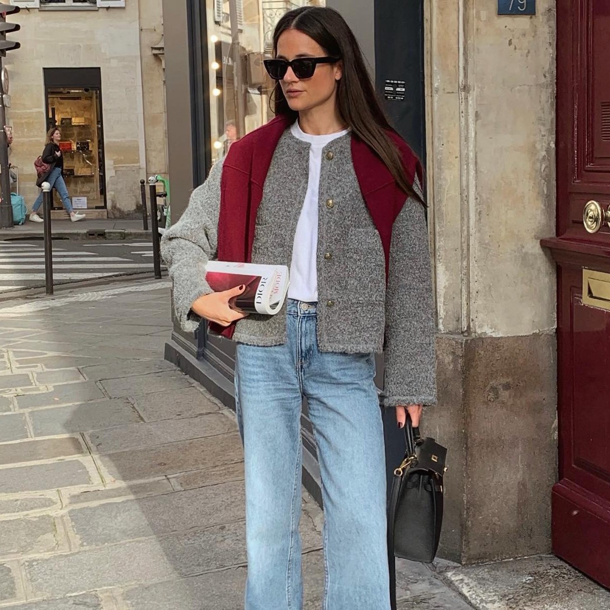 8 Fashion Staples You'll Find in a Parisian Travel Outfit - MY