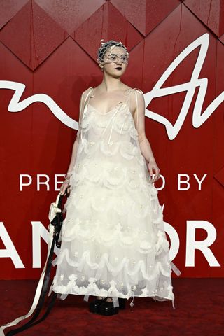 white-colour-trend-fashion-awards-2023-311001-1701723370610-main
