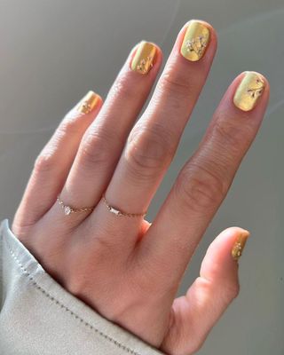 gold-nail-polish-311026-1701792545154-main